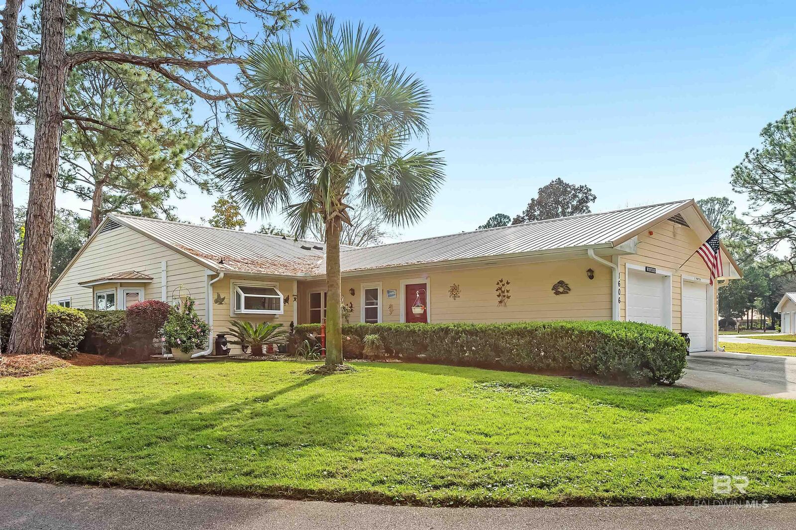 Property Photo:  1082 W Quail Run 1606  AL 36542 
