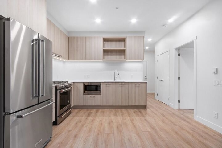 Property Photo:  721 Anskar Court 501  BC V3J 0L4 
