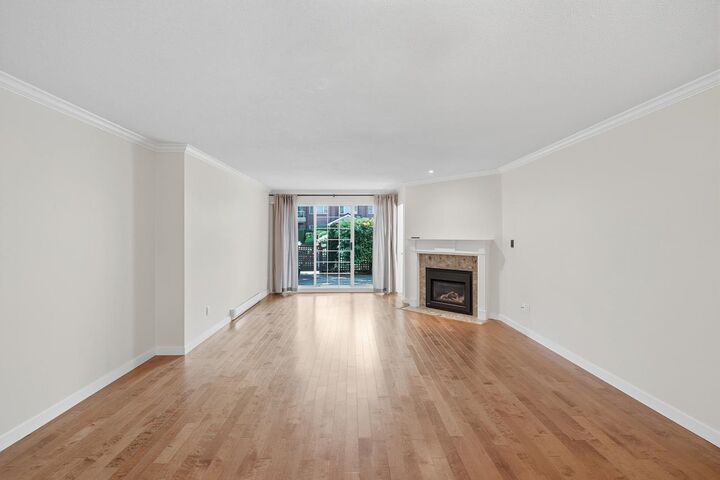 Property Photo: 1140 55 Street 102 BC V4M 3J8