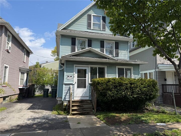 Property Photo:  38 Hazelwood Terrace  NY 14609 