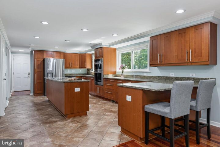 Property Photo: 15919 Fairway Drive VA 22025
