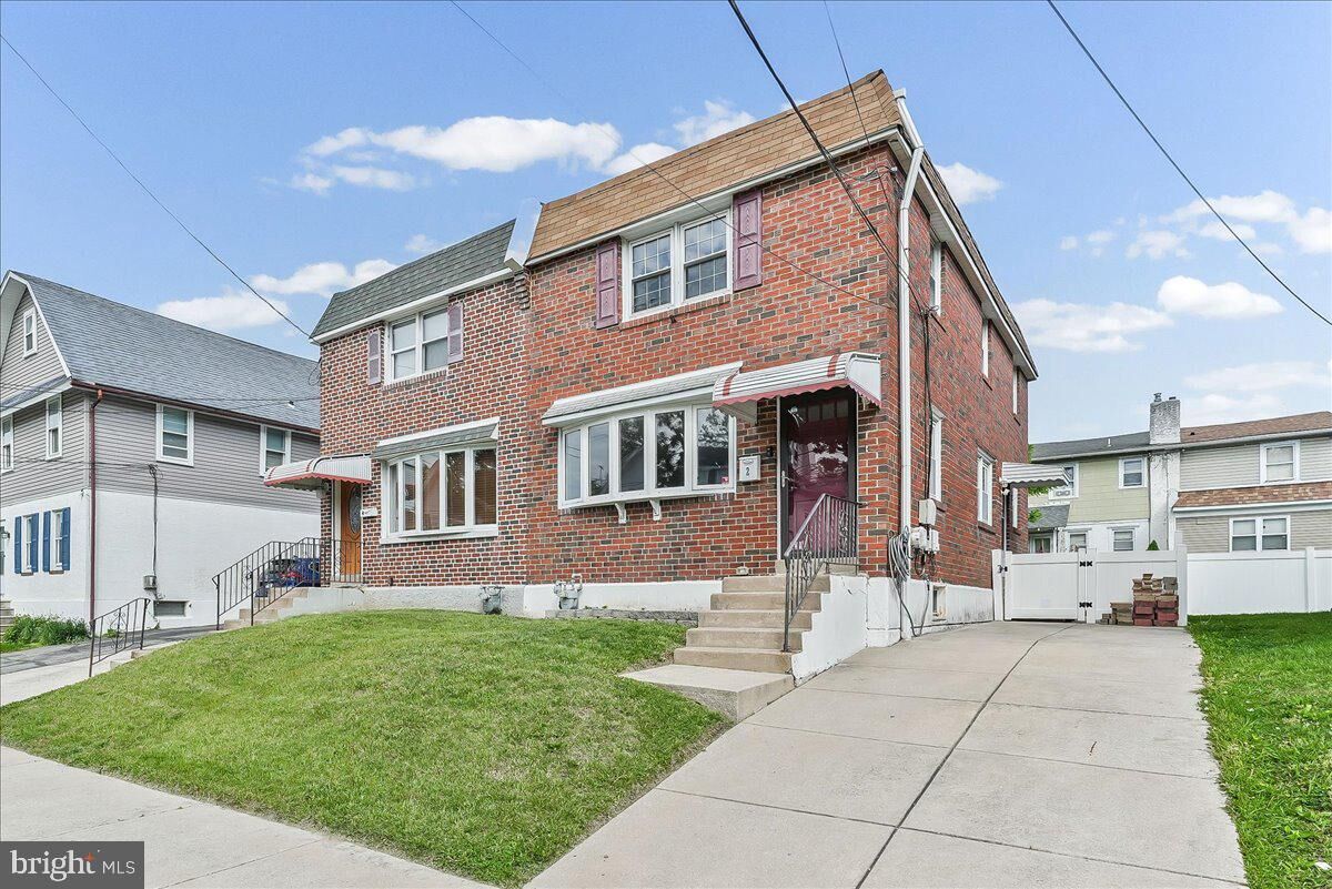 Property Photo:  2 S Bonsall Avenue  PA 19036 