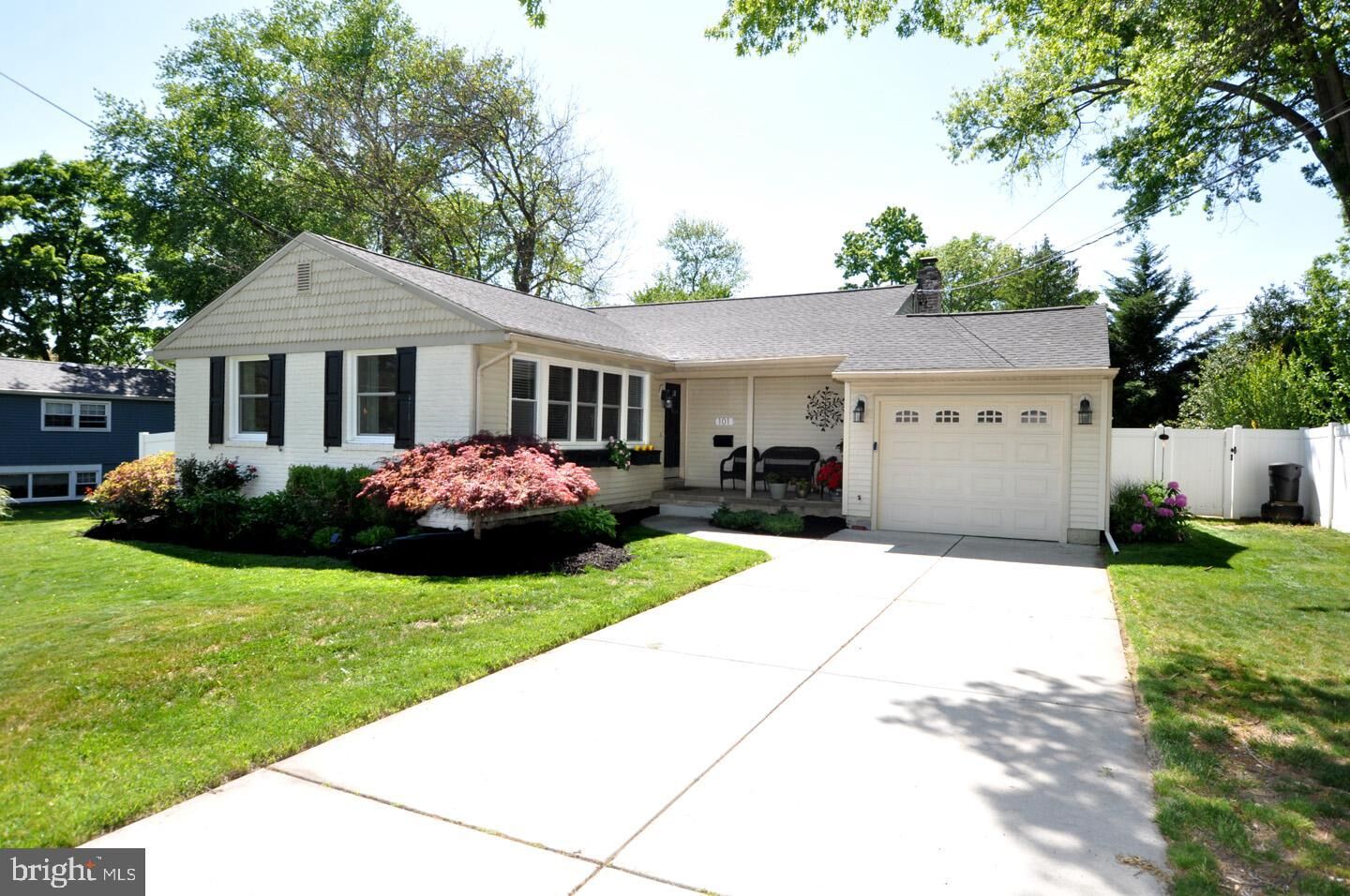 Property Photo:  101 Tarlton Court  NJ 08034 