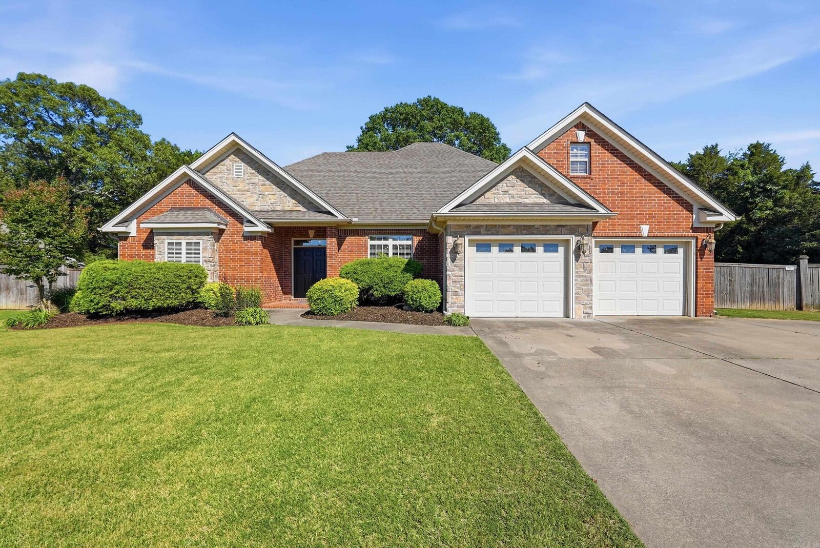 Property Photo: 1300 Byron Drive AR 72034