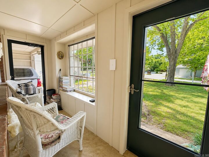 Property Photo:  1008 W 3rd Street  AR 72422 
