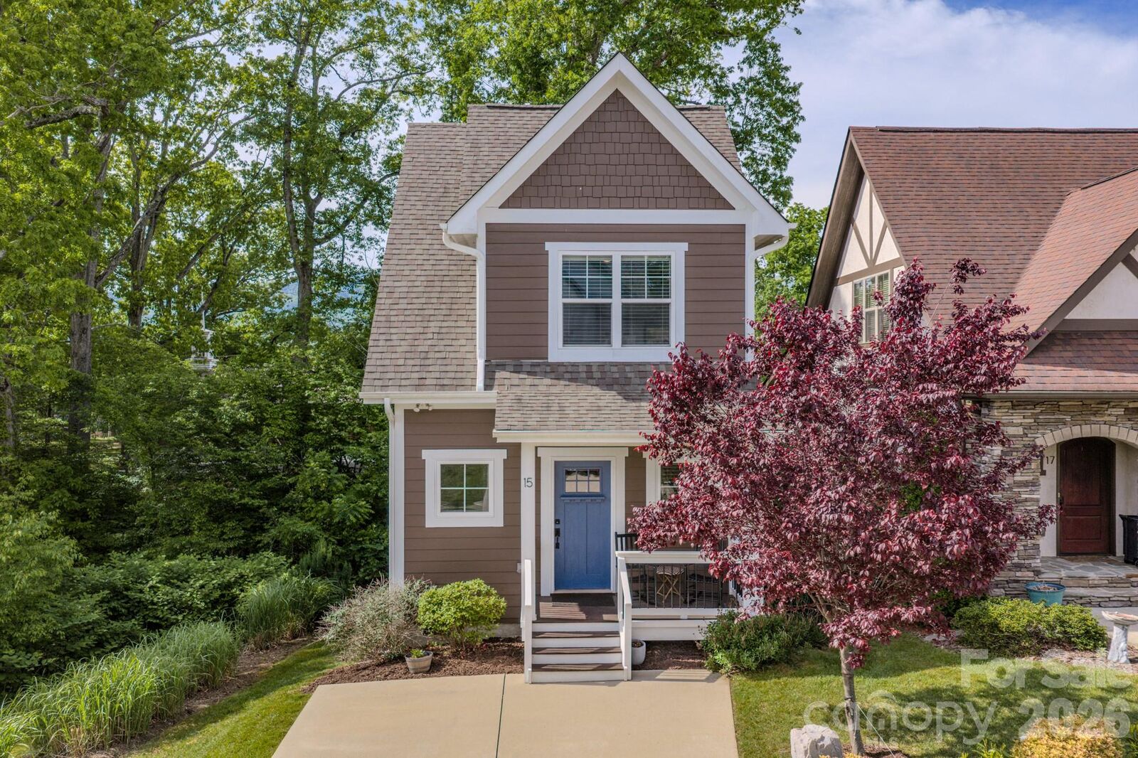 Property Photo:  15 Tudor Way  NC 28711 