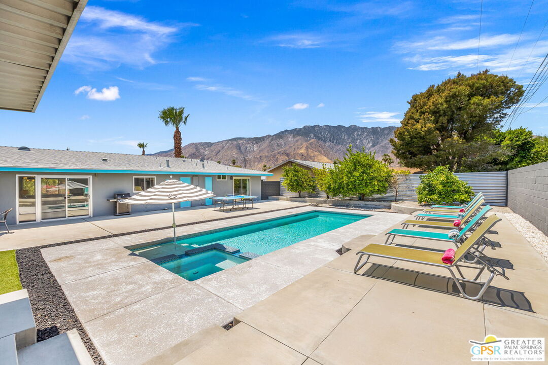 Property Photo: 490 E Molino Rd CA 92262