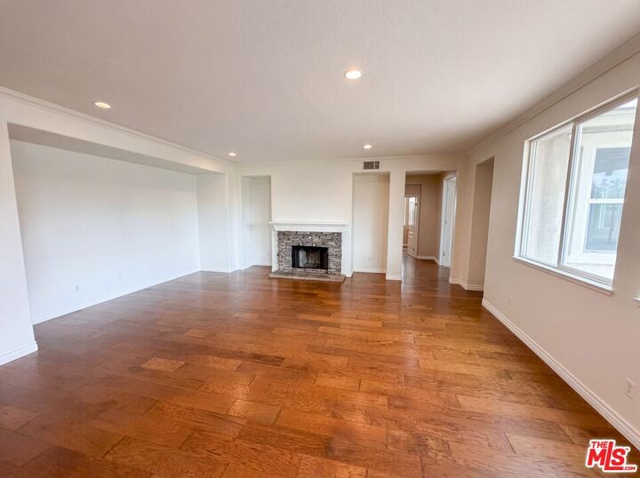 Property Photo:  5737 Rosecroft Ct  CA 91739 