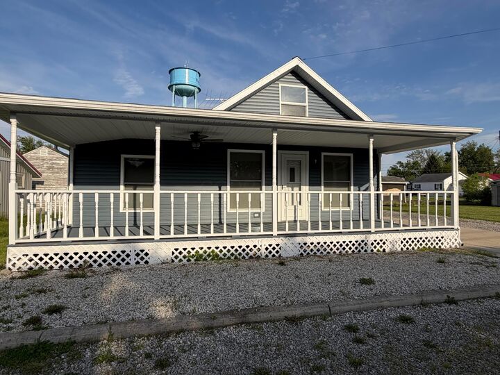 Property Photo:  150 Chase Avenue  OH 43348 