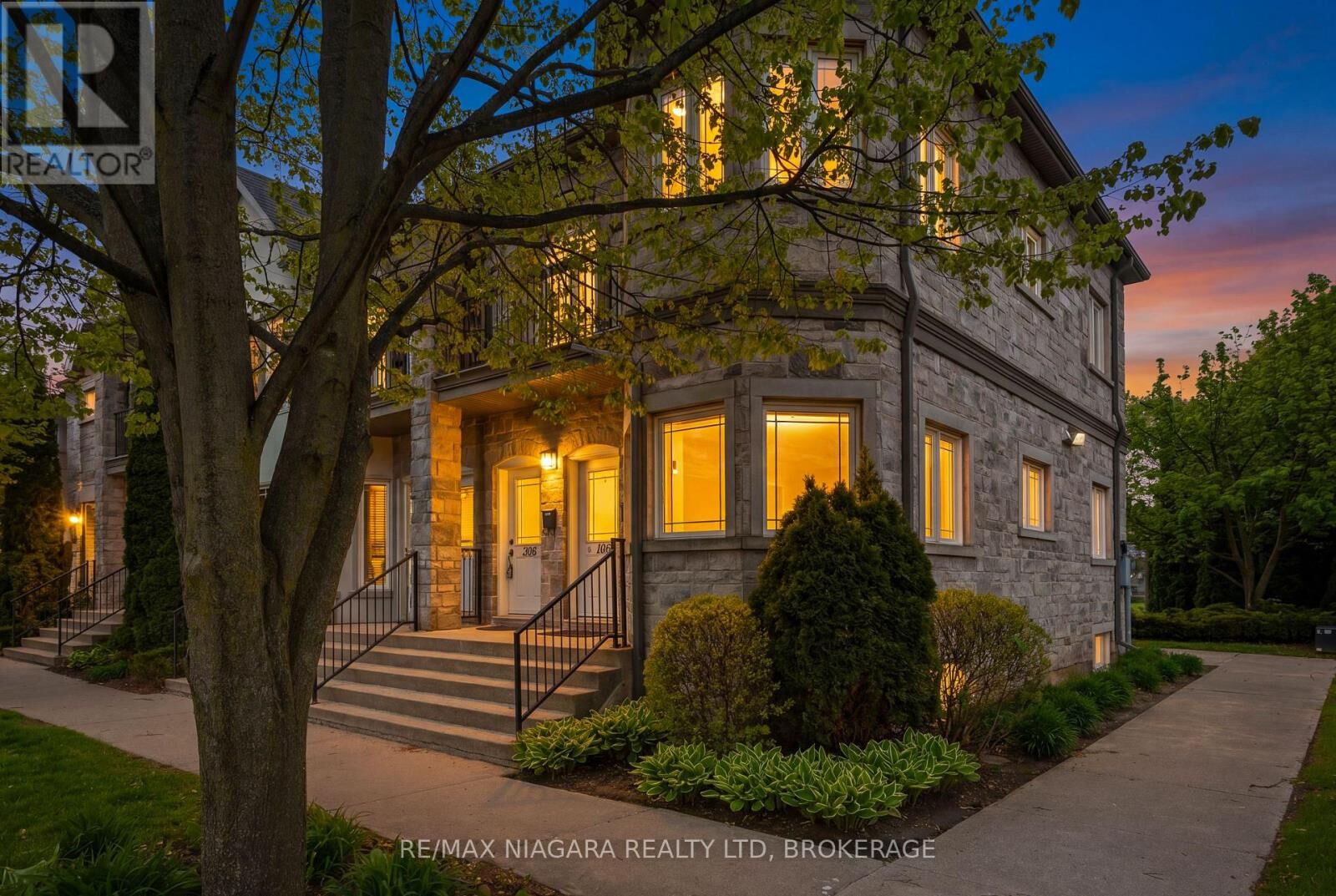 Property Photo:  6045 Dunn Street 106  ON L2G 2P2 