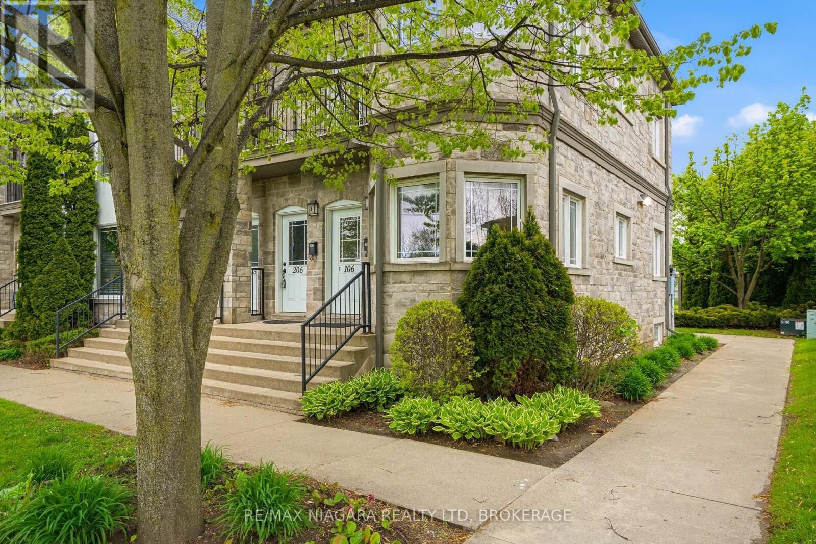 Photo de la propriété:  6045 Dunn Street 106  ON L2G 2P2 