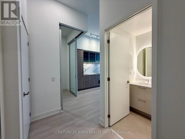 Property Photo:  36 Olive Avenue 301  ON M2N 0M4 