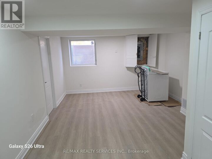 Property Photo:  189 Vodden Street West  ON L6X 2W8 