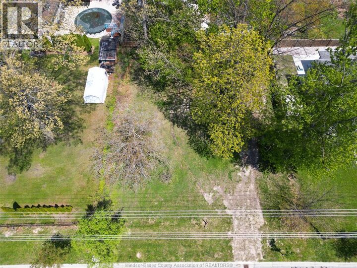 Property Photo:  1270 Maple  ON N9J 3Y6 