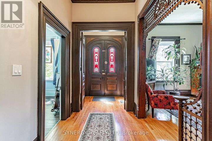 Property Photo: 5 Hull Road ON N7G 2B7