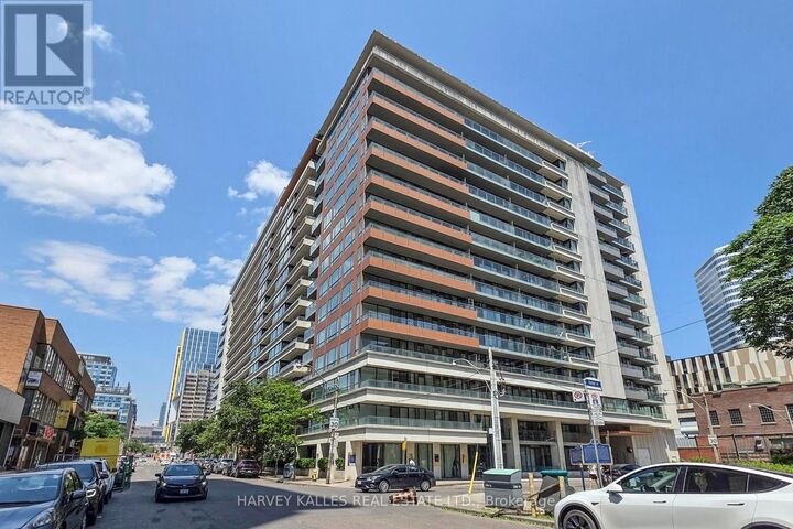 Property Photo:  111 Elizabeth Street 717  ON M5G 1P7 