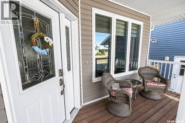 Property Photo:  148 Wellington Drive  SK S6K 0A6 