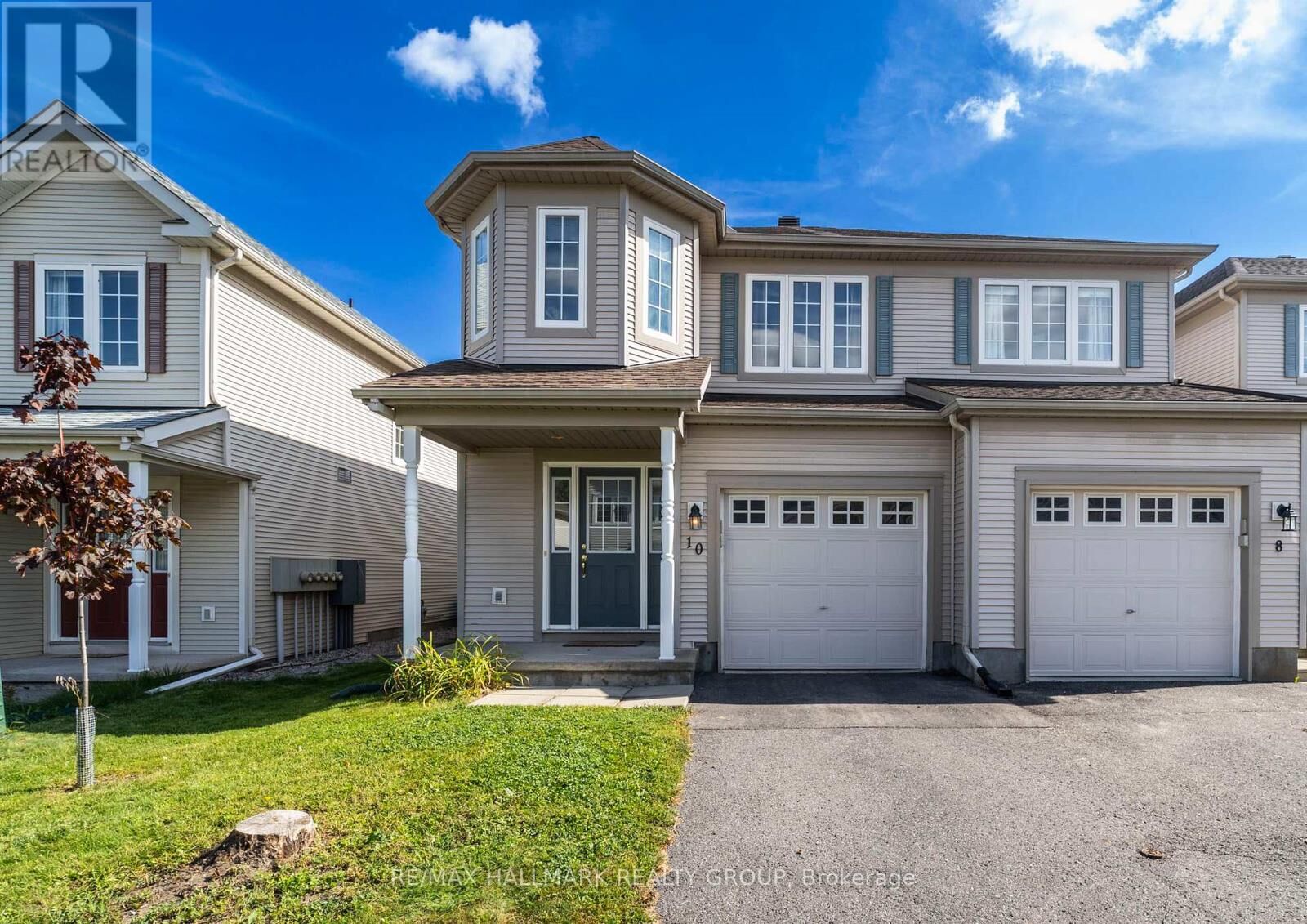 Property Photo:  10 Fieldberry Private  ON K2J 5E7 