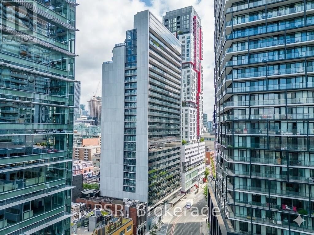 Property Photo:  330 Richmond Street West 820  ON M5V 0M4 