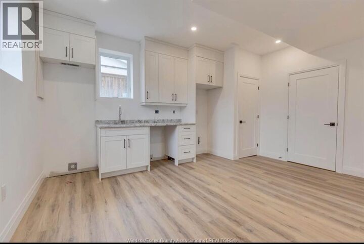 Property Photo: 987 Ford Boulevard 3 ON N8S 2E8