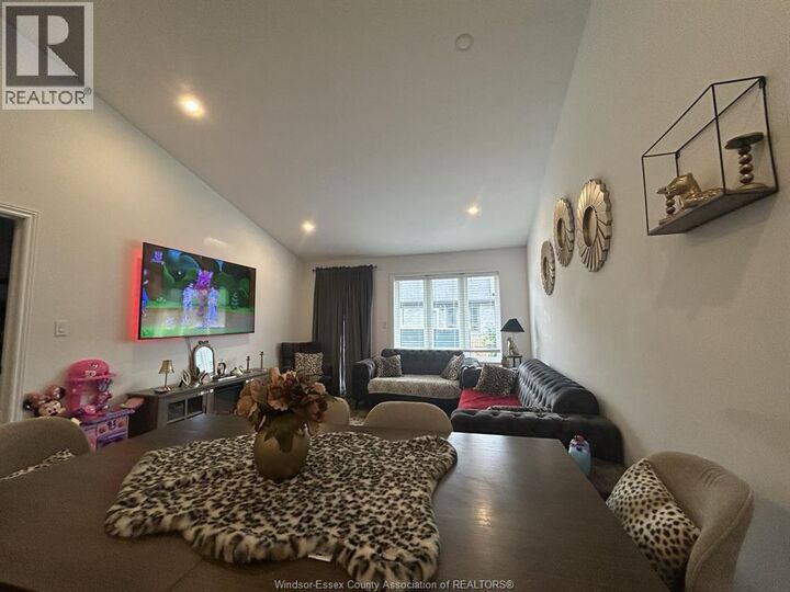 Property Photo:  3639 Hallee Crescent  ON N8W 0B2 