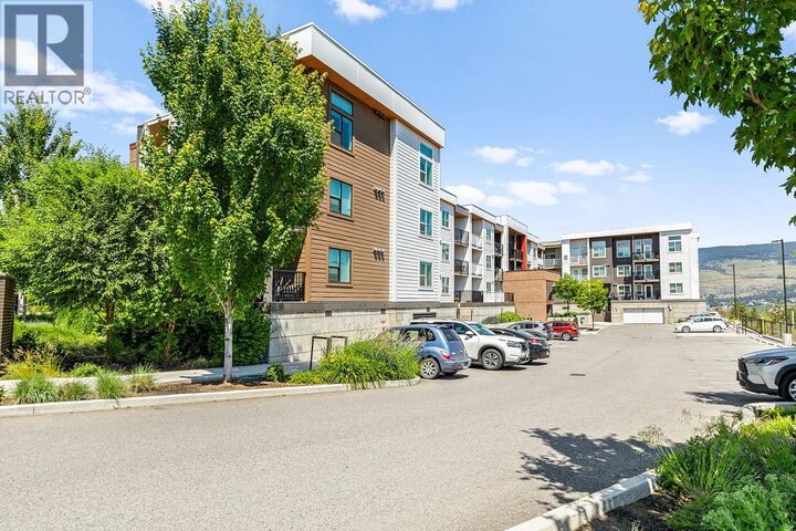 Property Photo:  625 Academy Way 203  BC V1V 0E3 