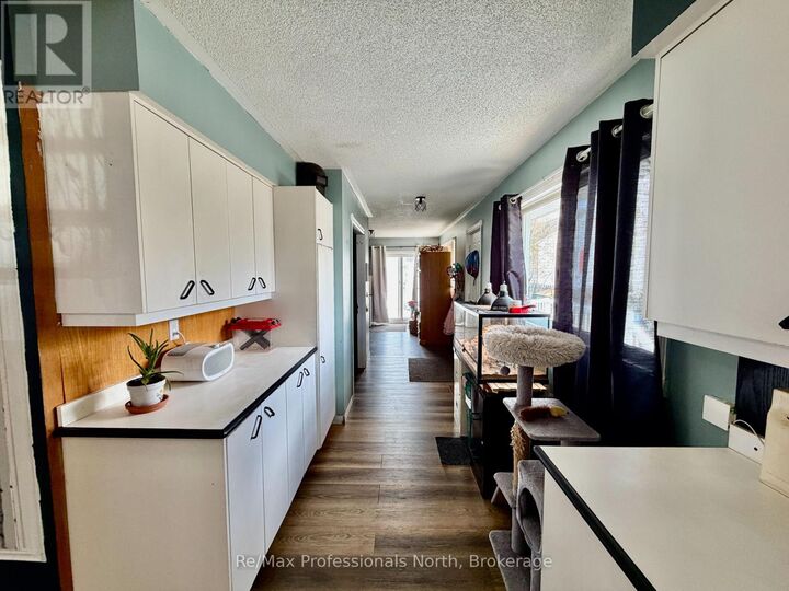 Property Photo:  550 Mary Street North  ON P1P 1E8 