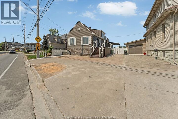 Property Photo:  8830 Riverside Drive East  ON N8S 1G7 