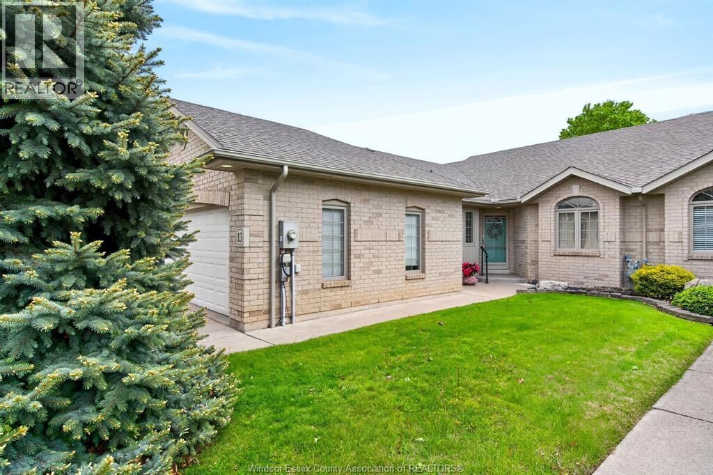 Property Photo:  13 Leonard Drive  ON N9Y 4G4 
