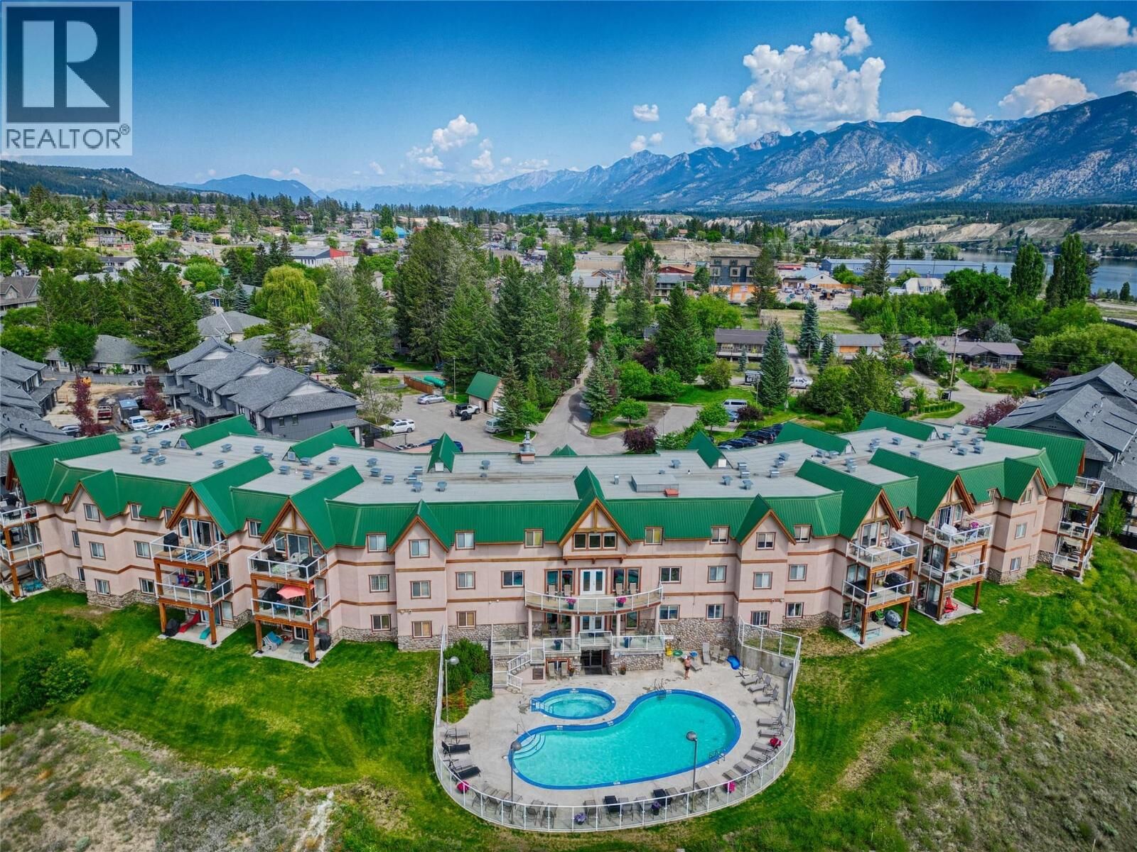 Property Photo:  701 14A Crescent 336B  BC V0A 1K0 