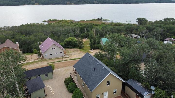 Property Photo: 335 Prairie Lake Road MB R0J 0X0