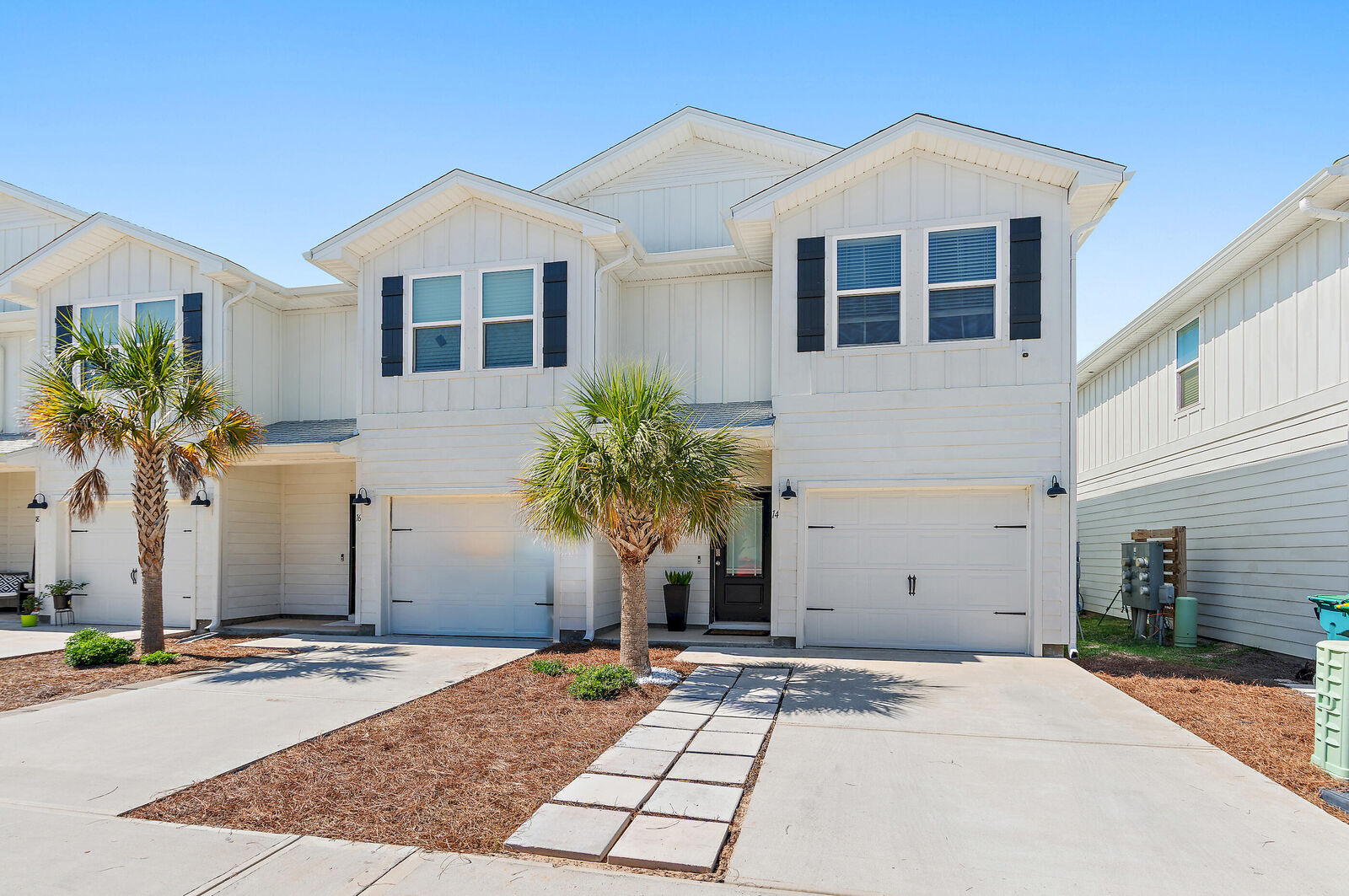 Property Photo:  14 Redbird Loop  FL 32541 