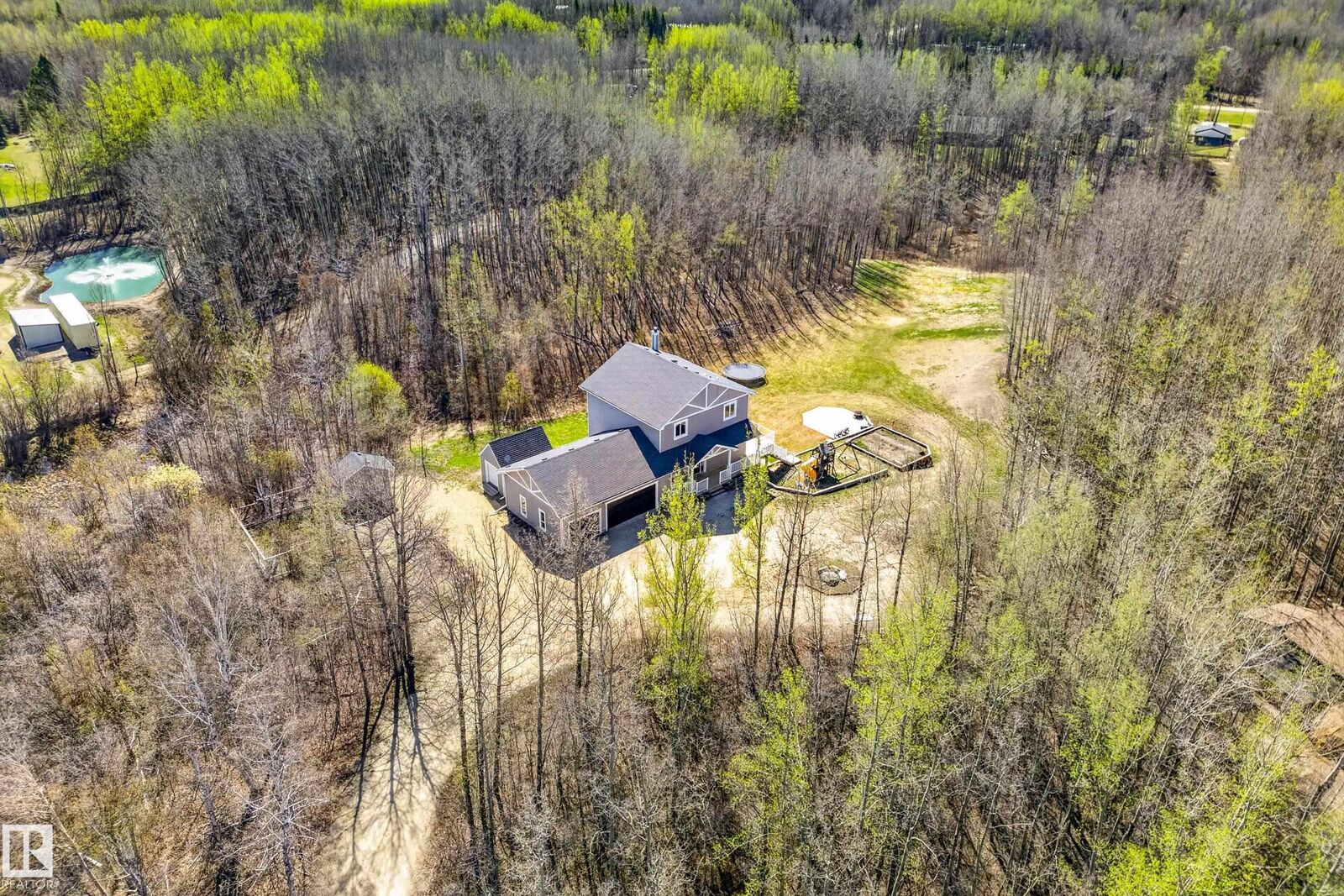Property Photo:  53407 Rge Road 30 65  AB T7Y 0E4 