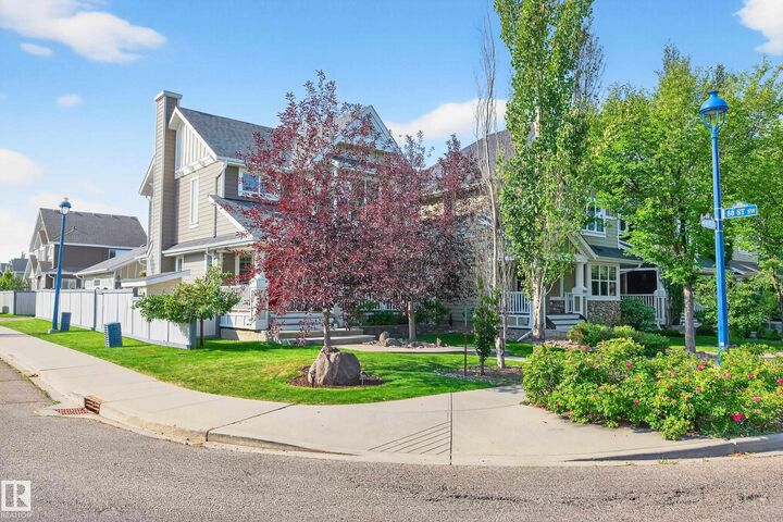 Property Photo:  8003 Summerside Grande Boulevard SW  AB T6X 0S9 
