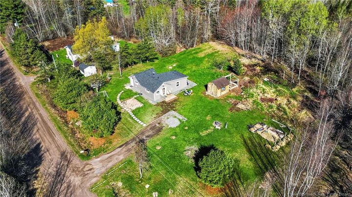 Property Photo:  27 Beckwith Road  NB E4T 2P8 