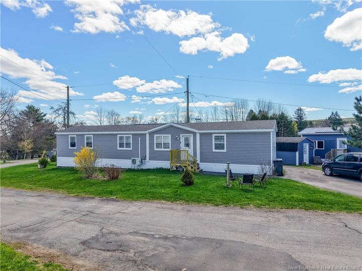 Photo de la propriété:  154 Cassidy Circle  NB E3B 7N3 