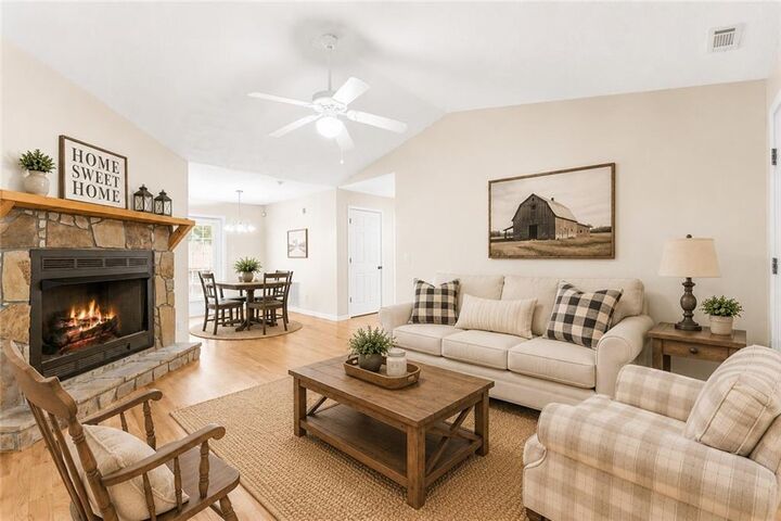 Property Photo: 398 Gold Ridge Road GA 30533