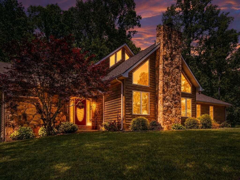 Property Photo: 6330 W Laurel Road KY 40741