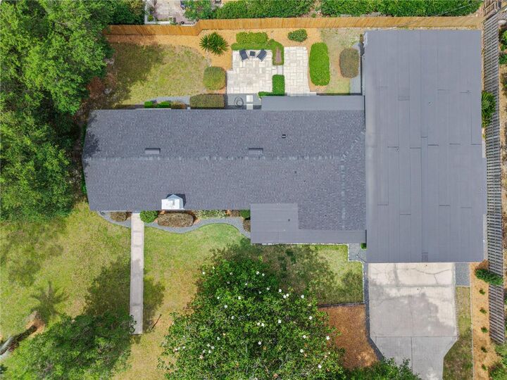 Property Photo:  2002 NW 11th Road  FL 32605 