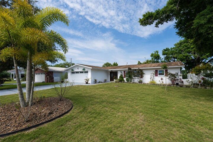 Property Photo: 6212 20th Street S FL 33712