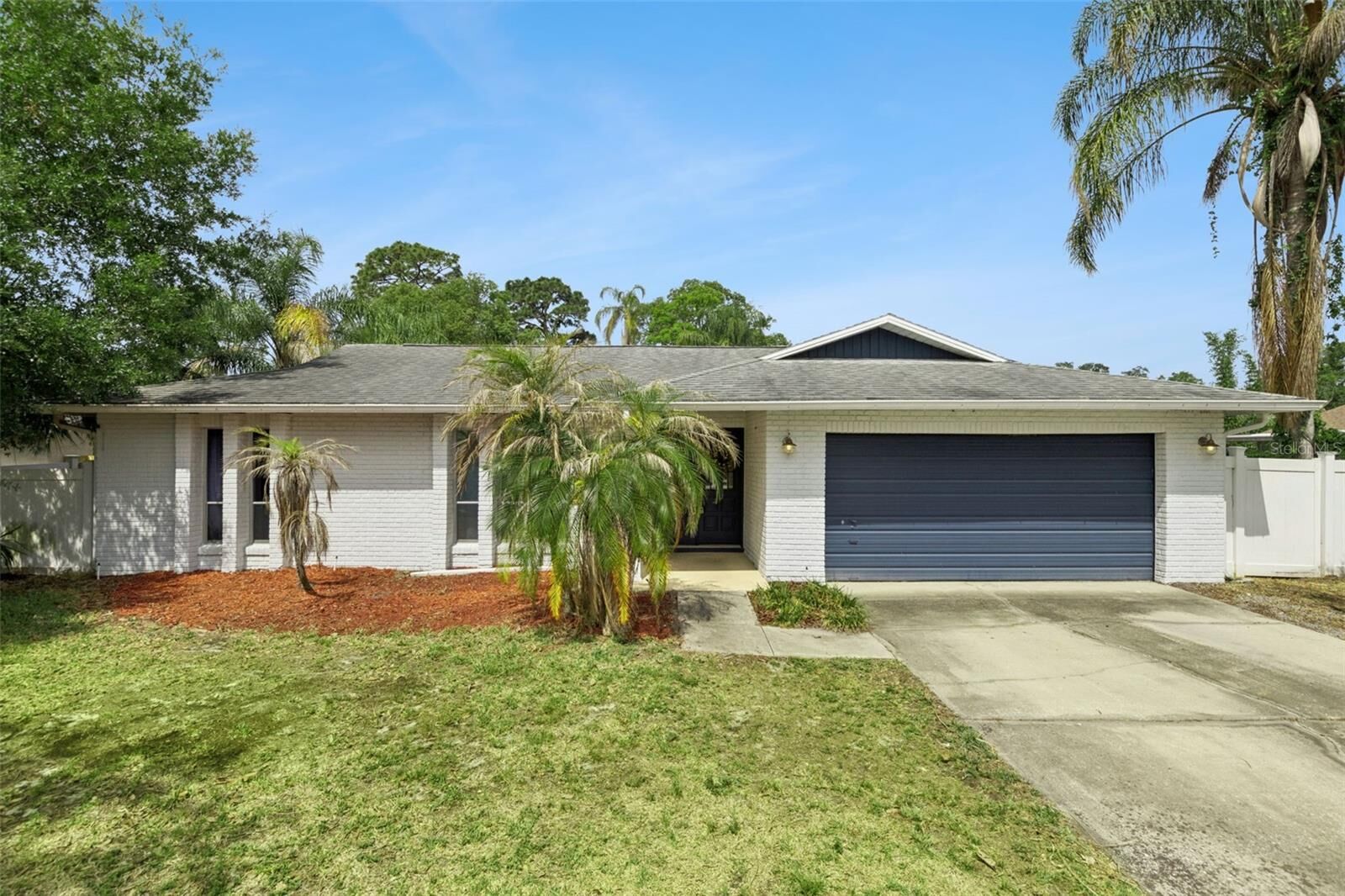 Property Photo:  5236 Albert Drive  FL 32792 