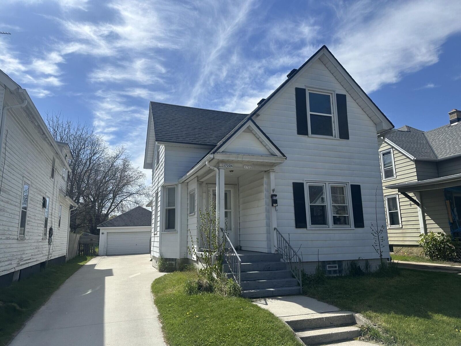 Property Photo: 1722 N 11th St WI 53081