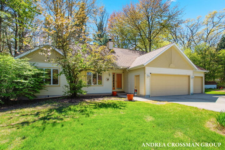 Property Photo:  17239 Quail Creek Drive  MI 49456 