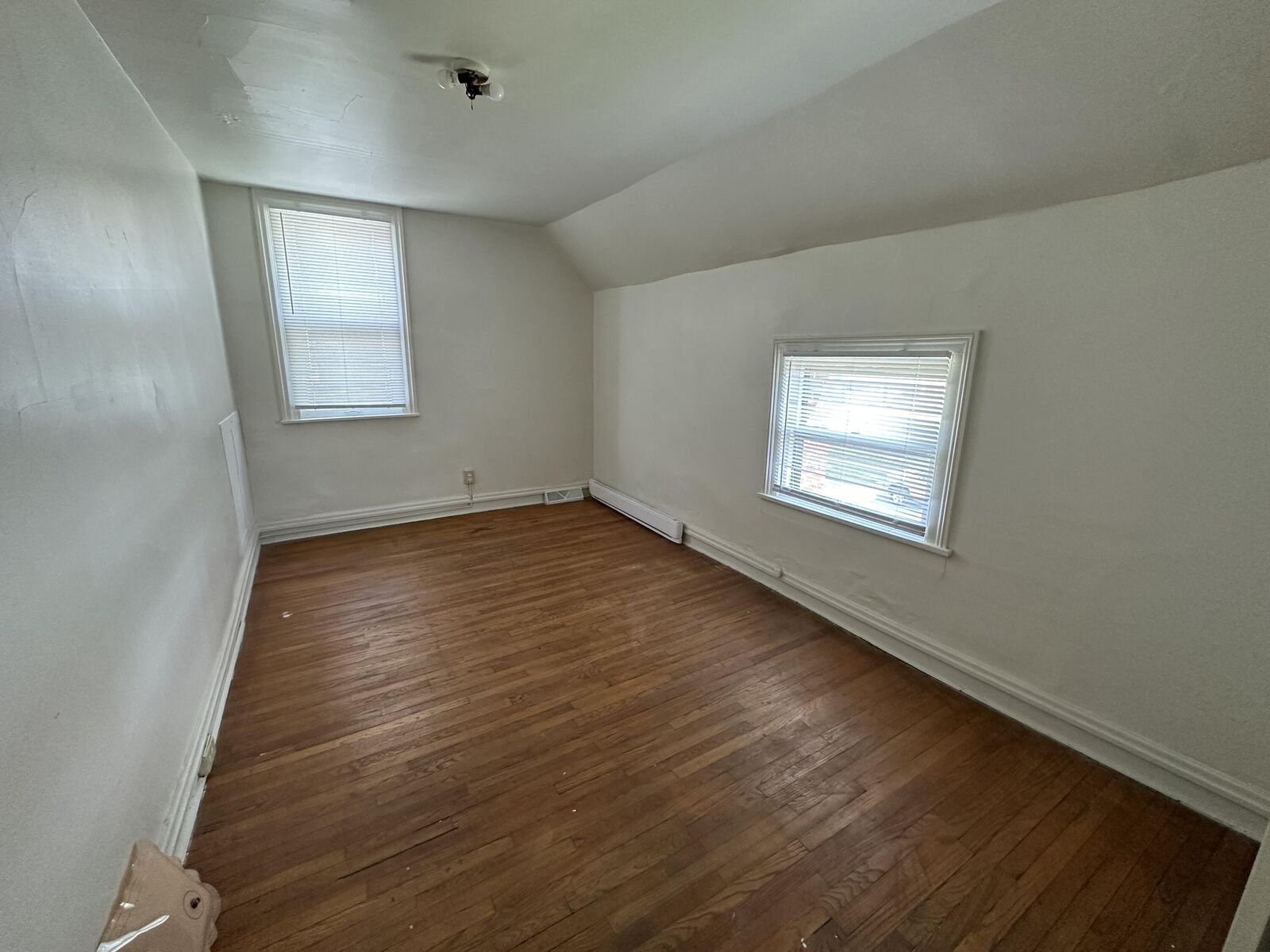 Property Photo: 334 W Wesley Street MI 49201