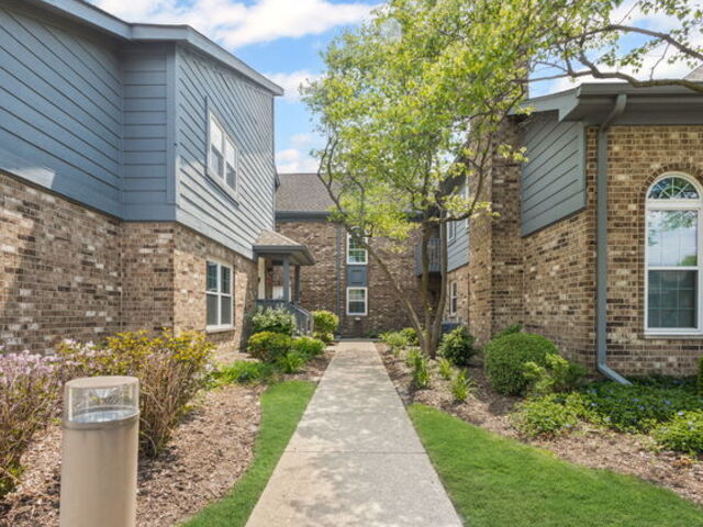 Property Photo: 11 Foxcroft Road 11-127 IL 60565