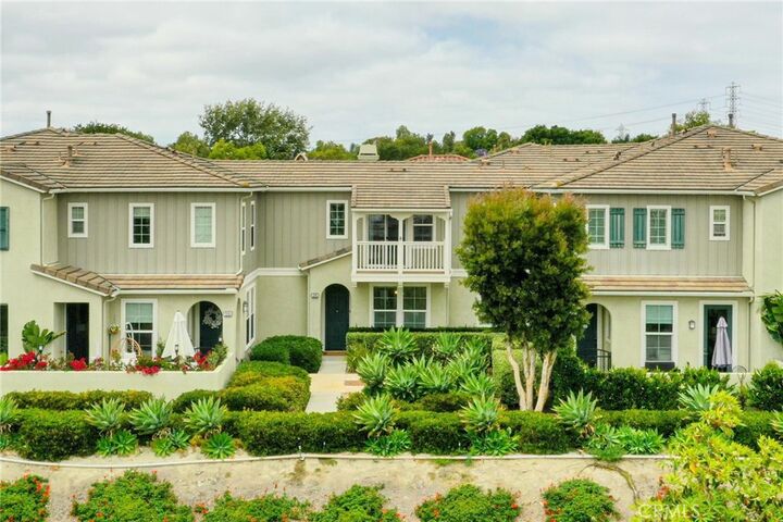 Property Photo:  56 Glenalmond  CA 92694 