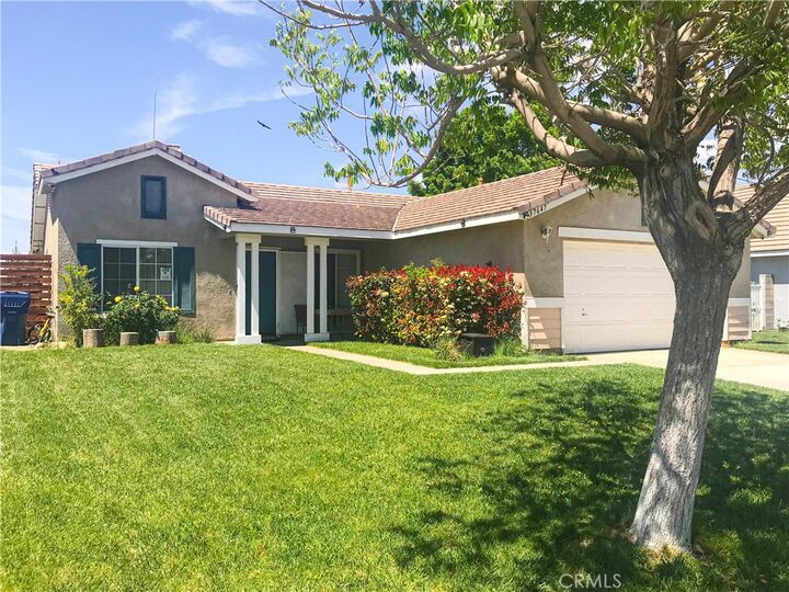 Property Photo:  37647 Hammer  CA 93552 