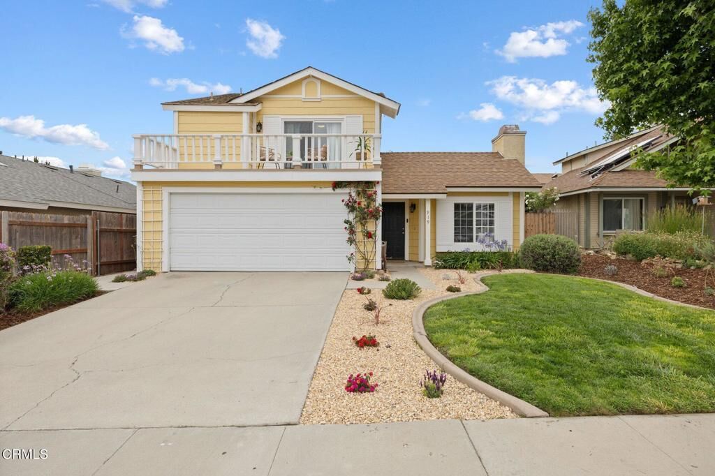 Property Photo:  919 Jasper Avenue  CA 93004 