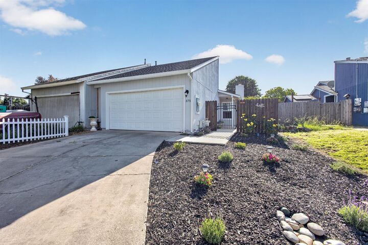 Property Photo:  375 Susan Ct.  CA 95648 