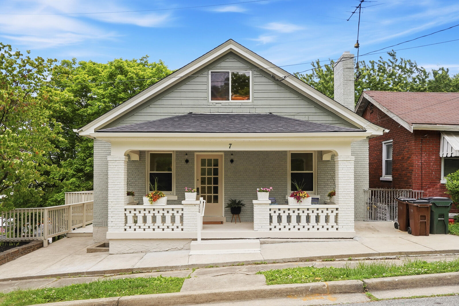 Property Photo: 7 Parkview Avenue KY 41071